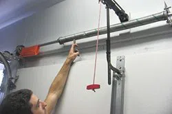 Metro Garage Doors Corona Del Mar, CA 949-216-5011 - spr-cont-gdr-19m